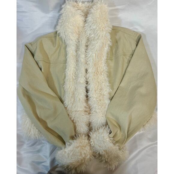 🧥 Y2K Faux Fur Cropped Jacket PrettyLittleThing Sand Cream Sz 6 - Picture 7 of 10
